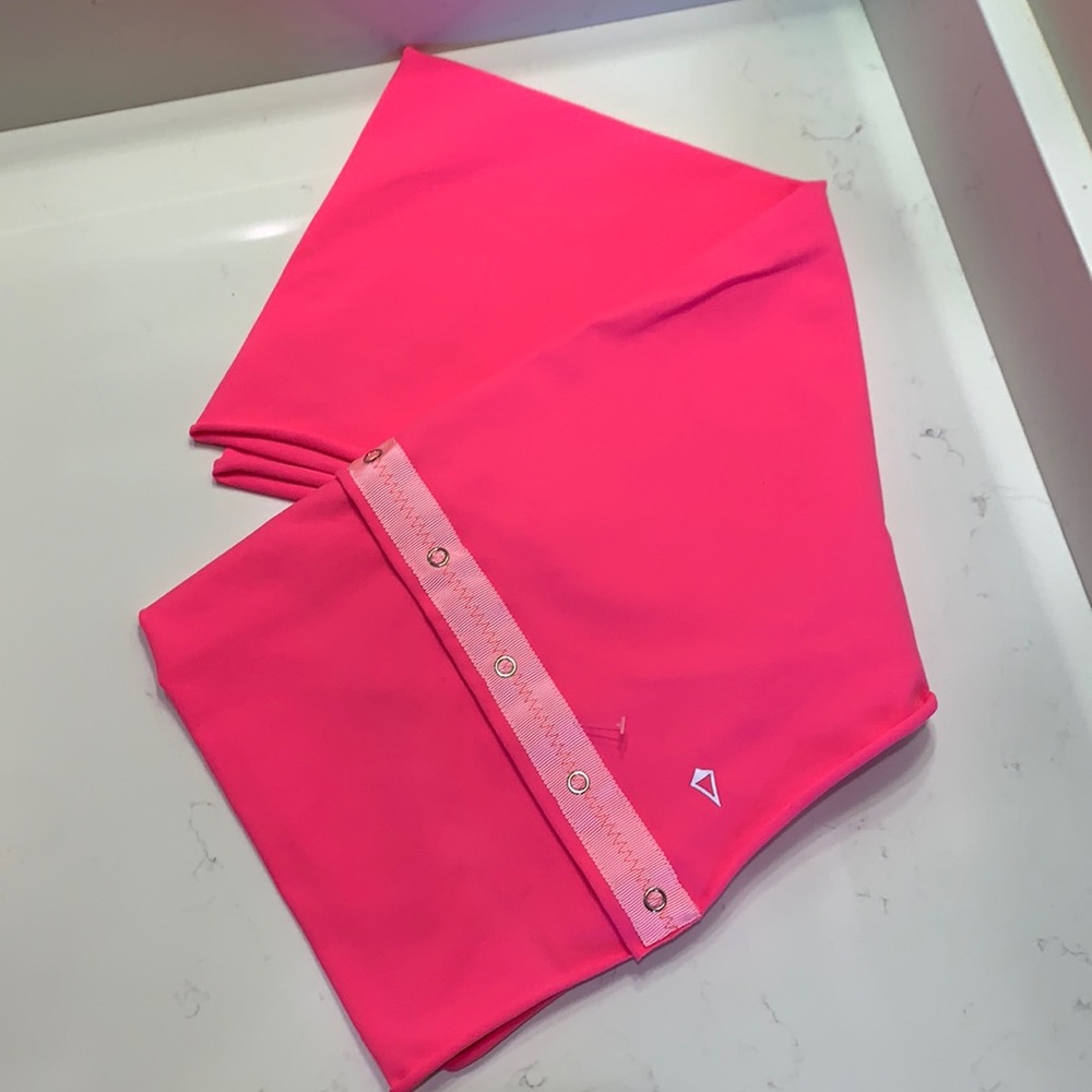 🆕Ivivva Lululemon vinyasa scarf